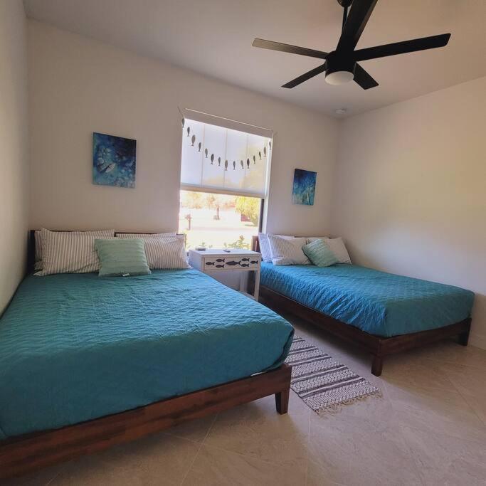 Blue Door Retreat - Luxury Pool Home - Sleeps 8 Cape Coral Bagian luar foto