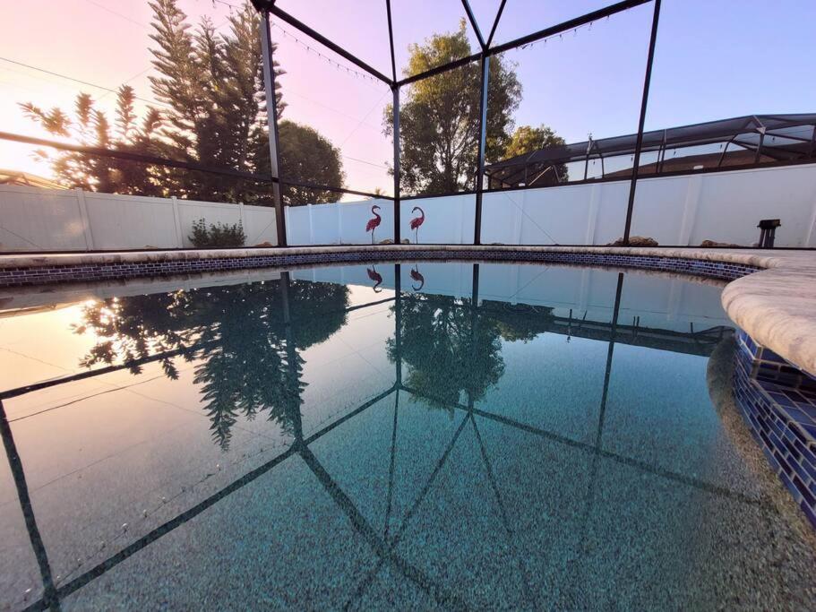 Blue Door Retreat - Luxury Pool Home - Sleeps 8 Cape Coral Bagian luar foto